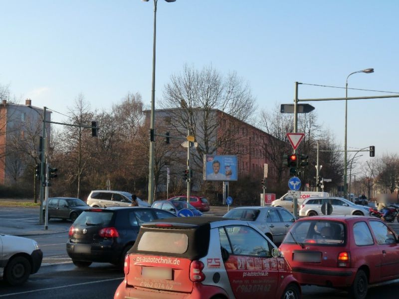 Storkower Str.  90/Kniprodestr.