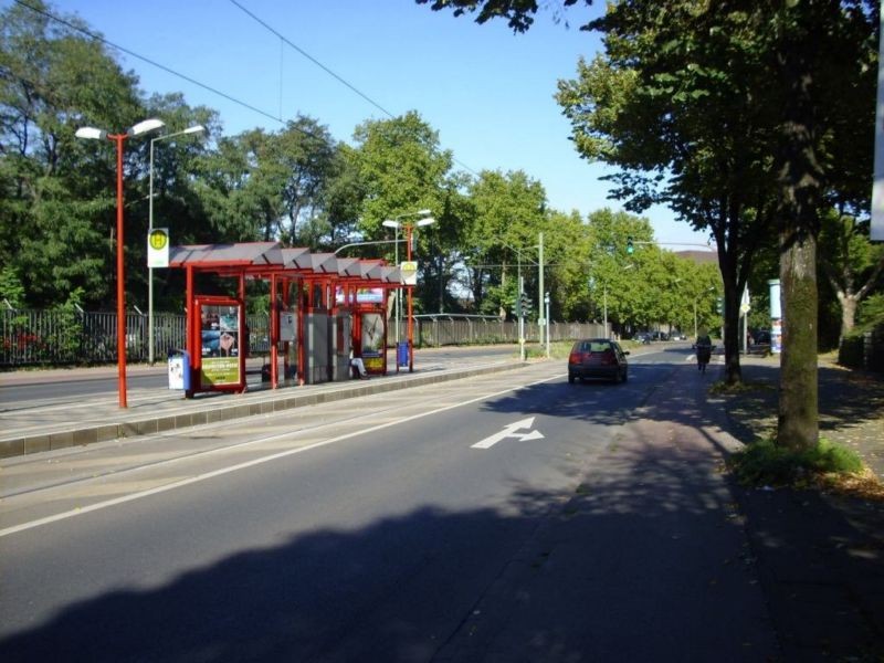 Kaiser-Wilhelm-Str./Nh. Kronstr./Ri. Marxloh/li.