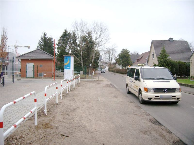 Querstr. geg. 15 (Nh. Bahnübergang)