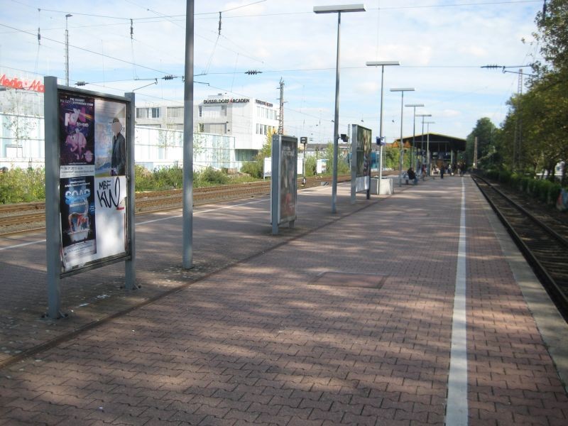 S-Bf Bilk, Bstg., Gl. 1, Ausgang Burghofstr.