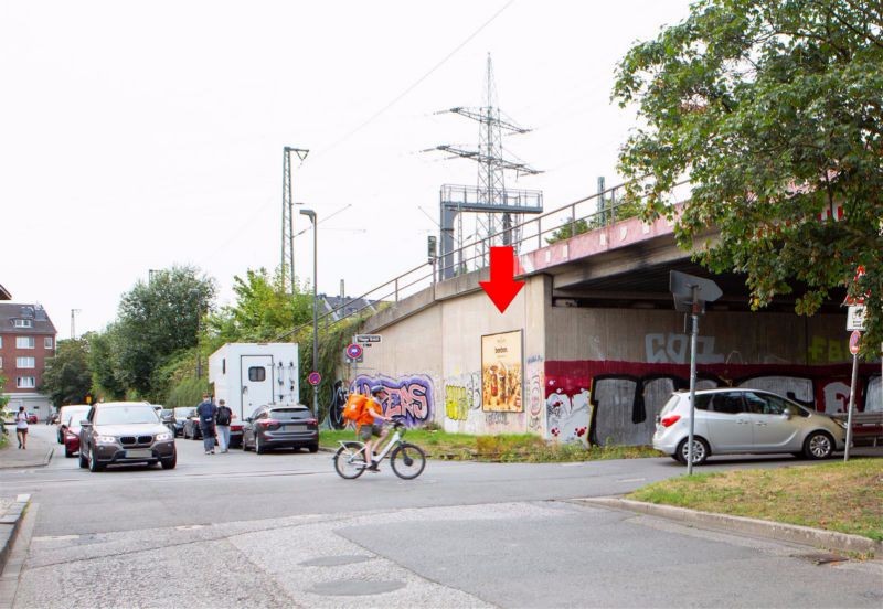 Vennhauser Str./Flinger Broich li.
