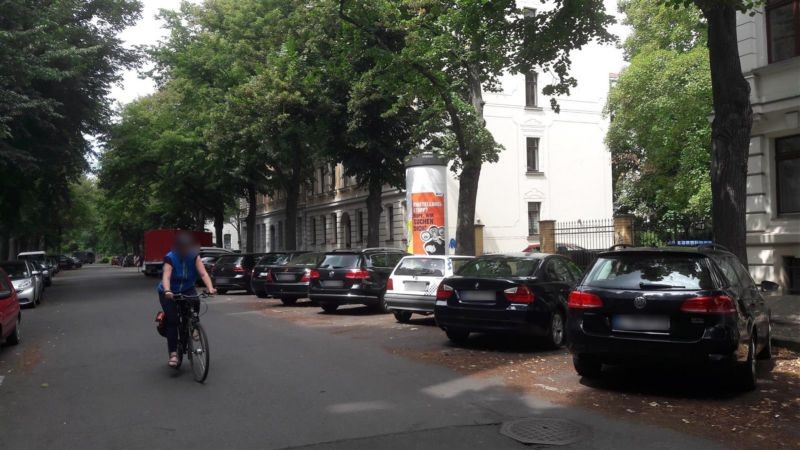 Öserstr. 42/Blümnerstr.