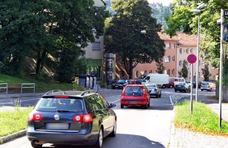 Karl-Kloß-Str.  46