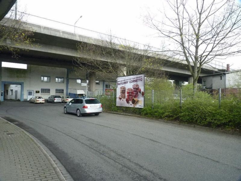 Am Westbahnhof/Kaiserswerther Str.