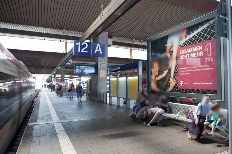 Hbf, Bstg. Gl. 12 (SY02) Nh. Abg. Nord vor Aufzug