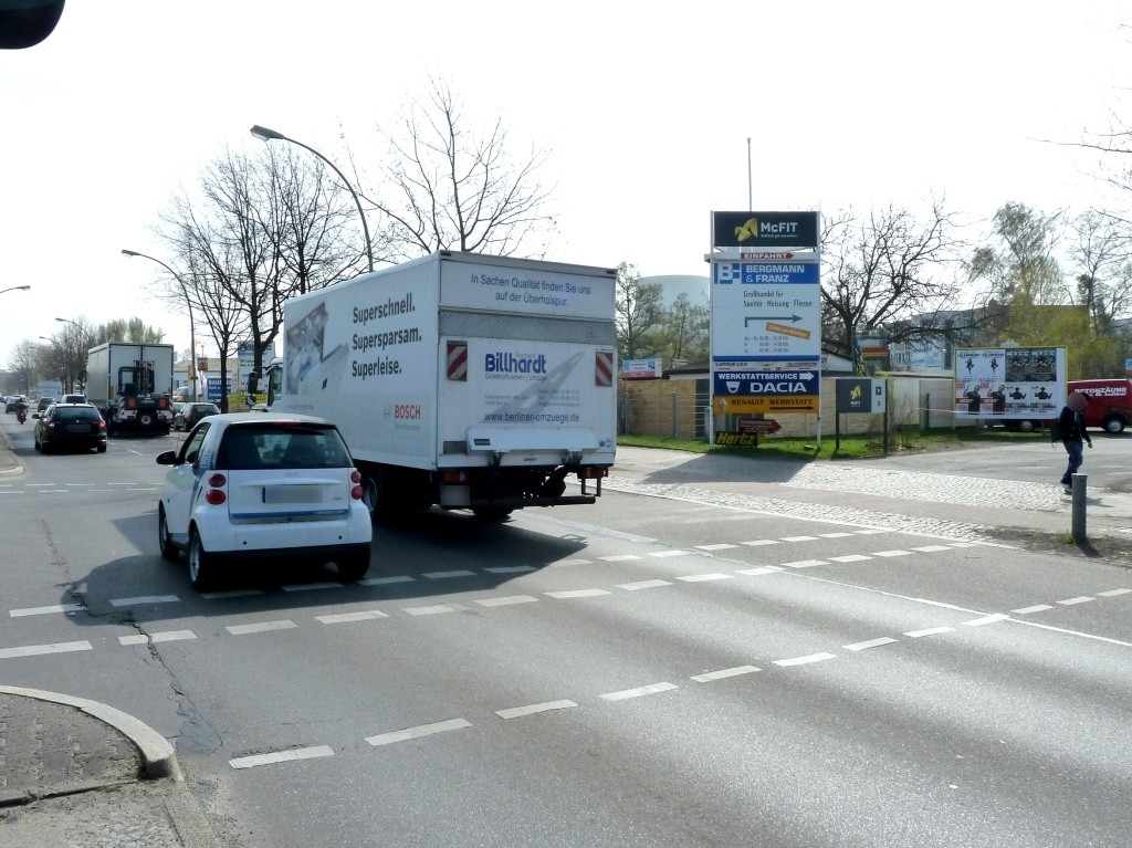 Am Juliusturm  13