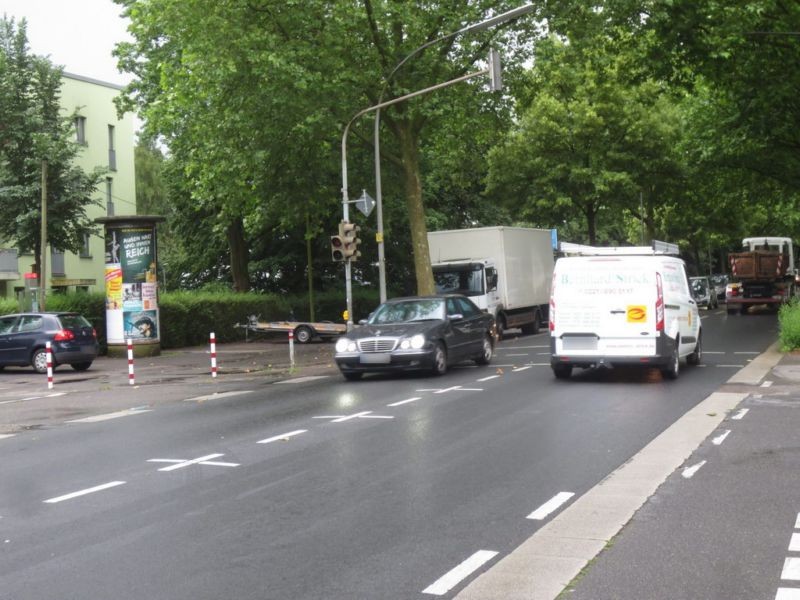 Frankfurter Str./Buchheimer Weg