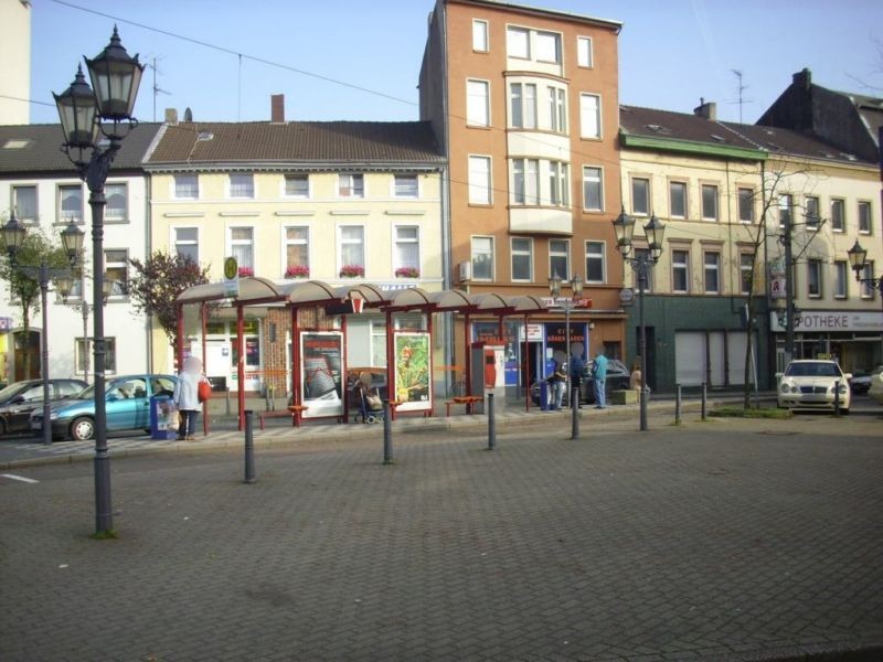 Friedrichsplatz geg. 4a/Sparkasse/re.VS