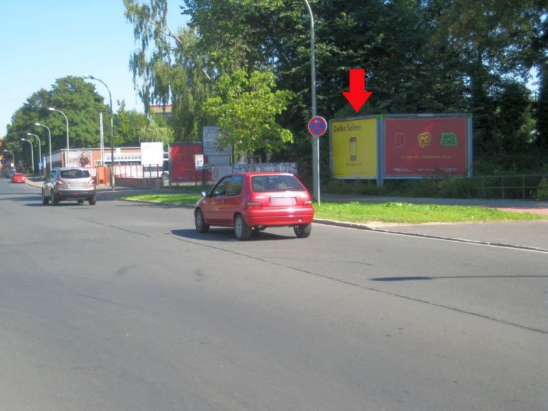 Grätzelstr./Am Bahnüberg. Nh. Sportplatz