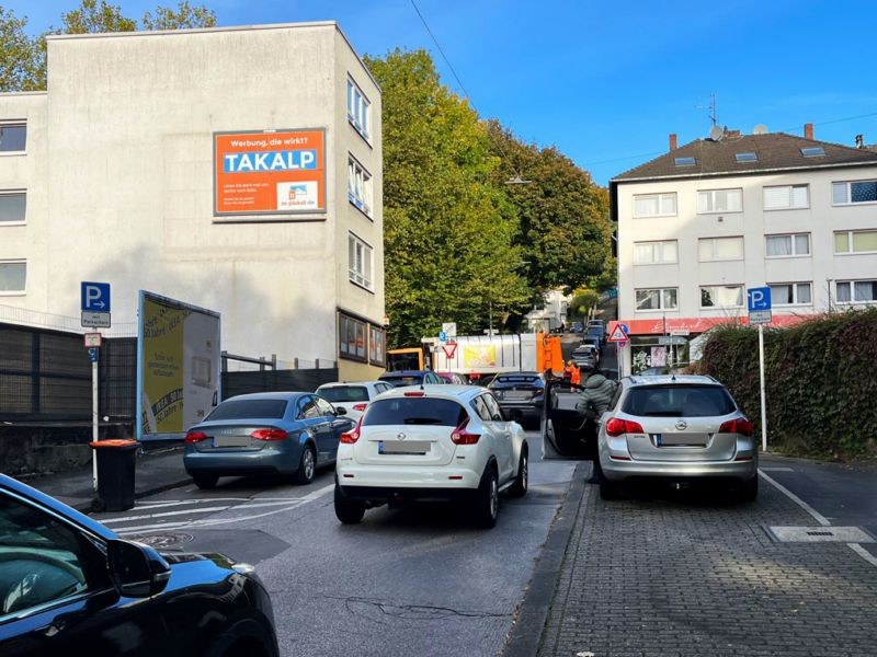 Parlamentstr.  26 li. quer