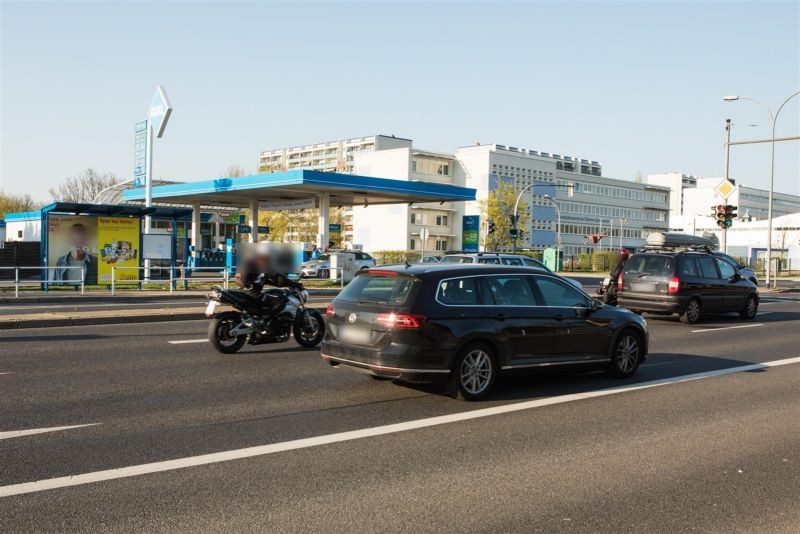 Am Seegraben nach Schützenstr. Ri. SXF