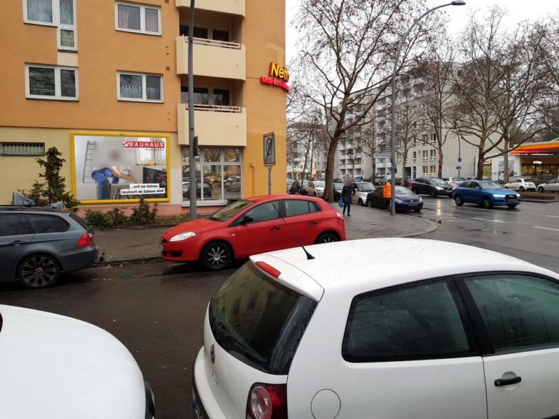 Martin-Luther-Str.  24 Netto