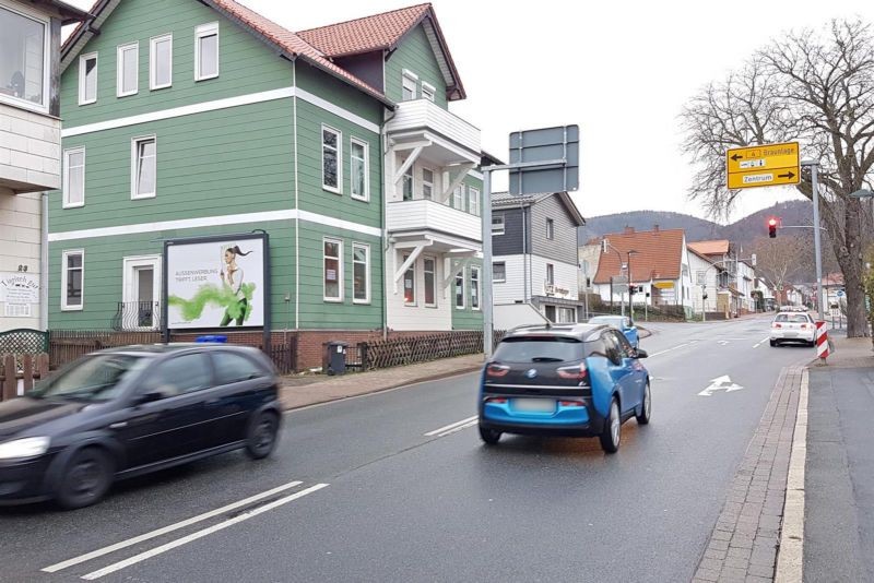Herzog-Julius-Str.  25 li.