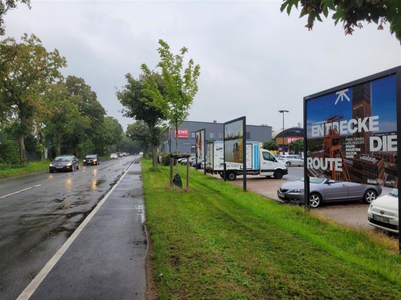 Moerser Str./Römerstr. 244/REWE/Si. Str. re.