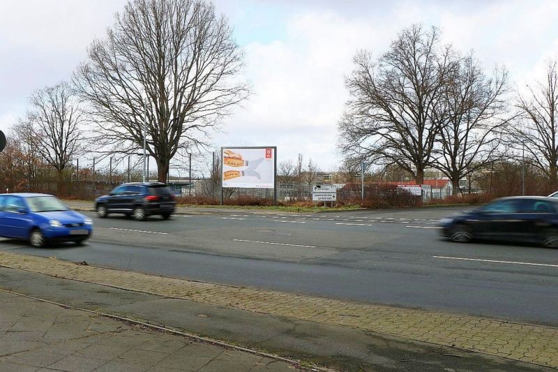 Hubertusstr./Lupo-Martini-Stadion