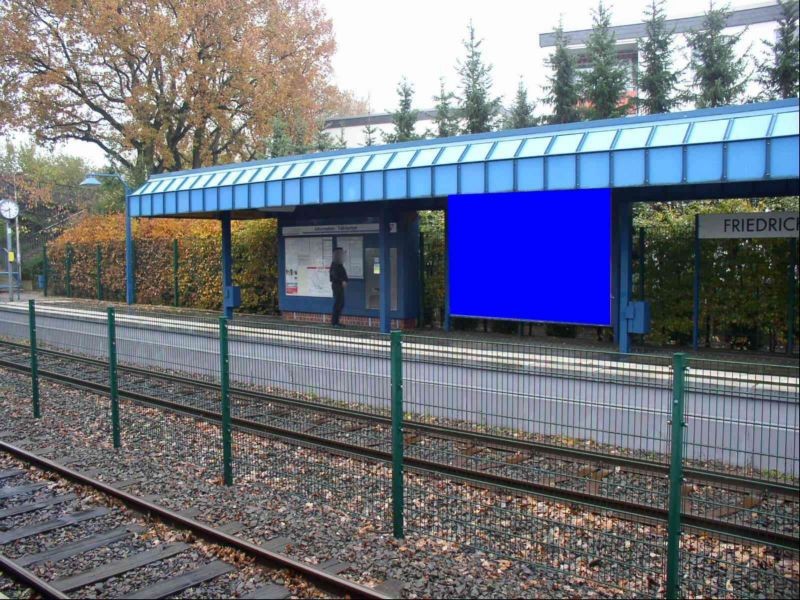 AKN-Bf Friedrichsgabe, Bstg., Ri.Ulzburg, li.