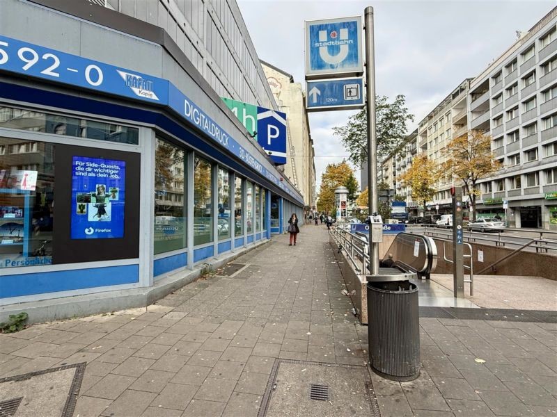 Friedrich-Ebert-Str. 19/Charlottenstr.
