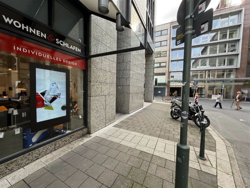 Huschbergerstr./Bahnstr. 16/re.