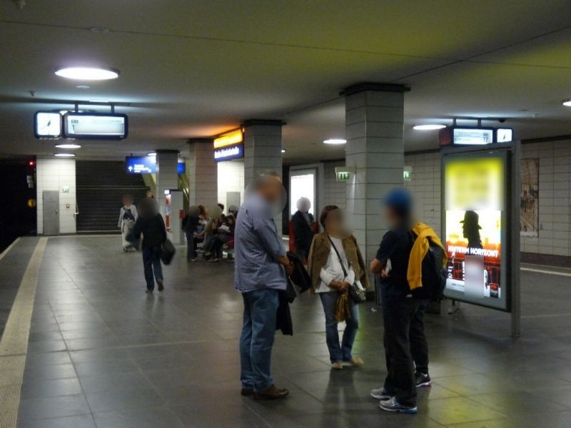 S-Bf Friedrichstr., Bstg., Gl. 11, 1. Sto.