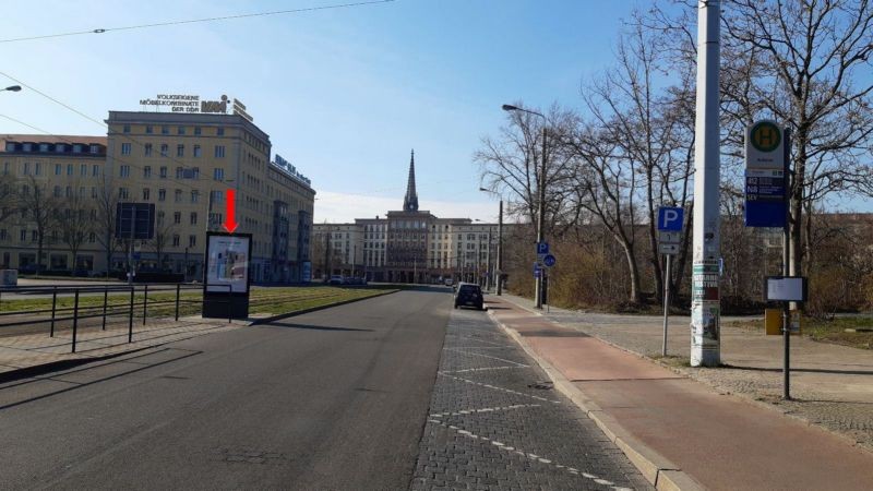 Grünewaldstr. Nh.   7 geg. Leplaystr./Mittelstreif