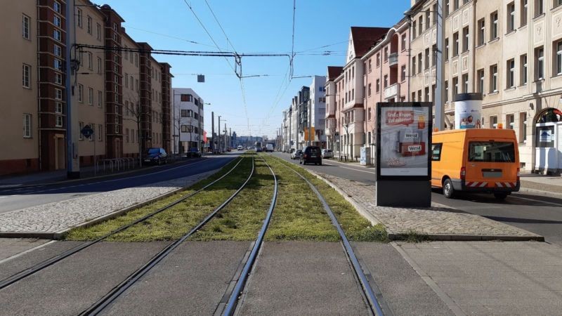 Lützner Str. 194/Credéstr./Mittelstreifen/We.li. S