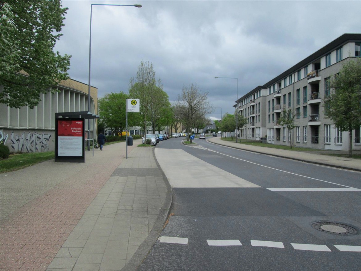 Halifaxstr. Ri. Auf der Hörn/Aula 2/We.li.