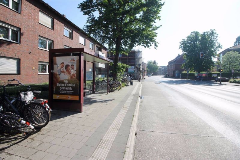 Moltkestr.  40/außen