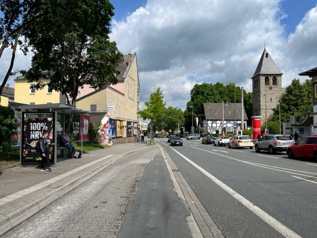 Leni-Rommel-Str./Oberdorfstr. Halle II re./We.li.