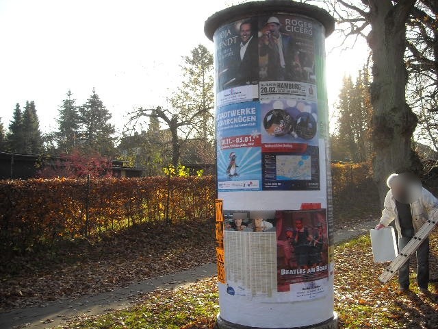 Juliengardeweg/Freibad