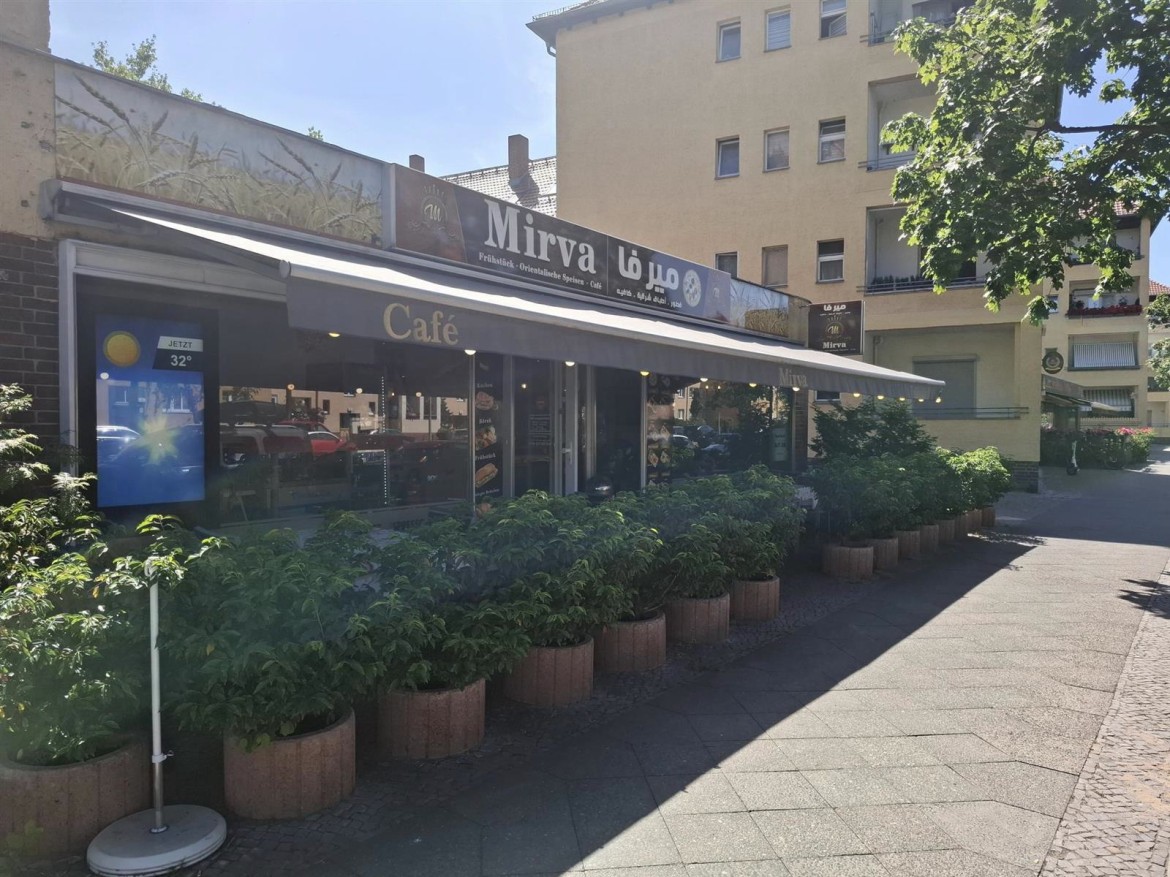 Falkenseer Chaussee 278/li.