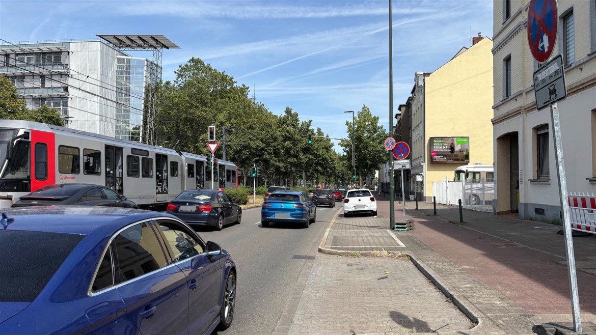 Kölner Landstr. 62
