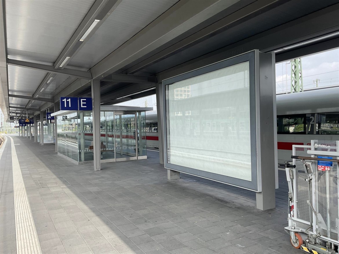 Hbf., Bstg., Gl. 11, Abschnitt E