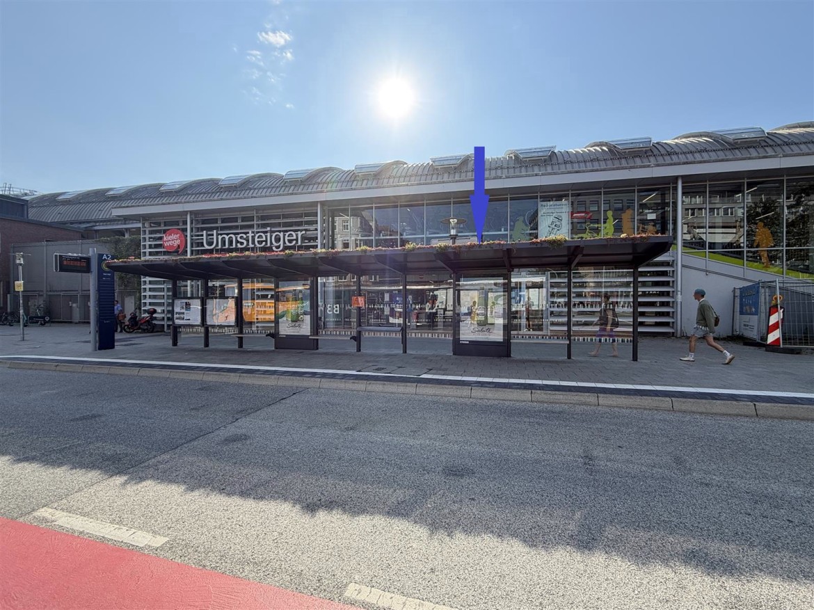 Sophienblatt geg. Ringstr./HBF-Bussteig A2 re. STS