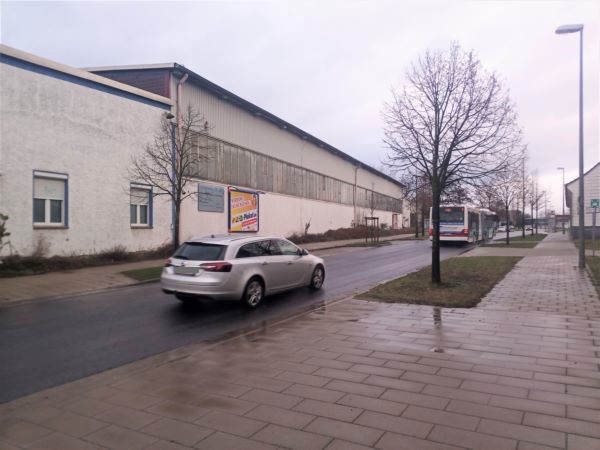 Hermann-Blenk-Str. 32  li.