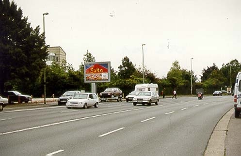 Korschenbroicher Str. nh. 115/We.li.